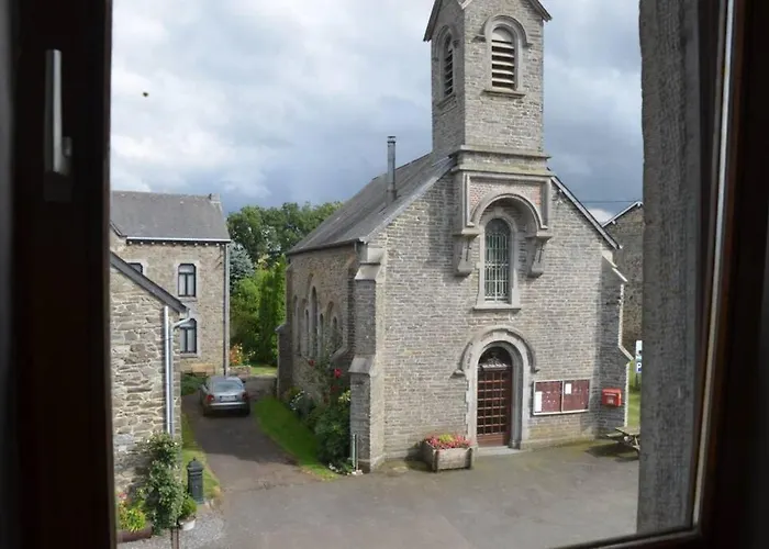 Vakantiehuis La Cense Du Vieux Frene *