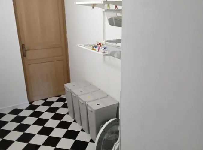 Vakantiehuis La Cense Du Vieux Frene