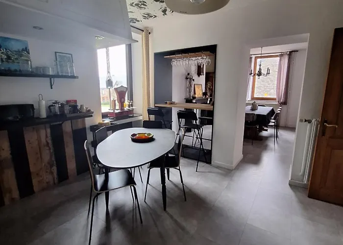 La Cense Du Vieux Frene